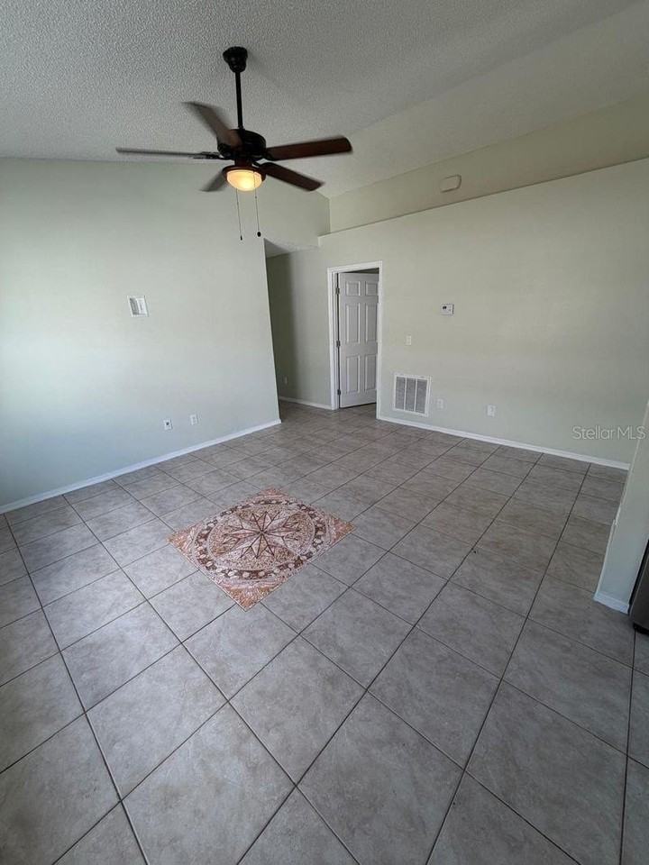 13875 Glasser Ave - Photo 6 of 20