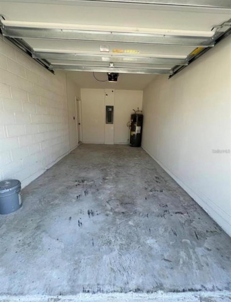 733 Stoney Point Cir - Photo 7 of 11