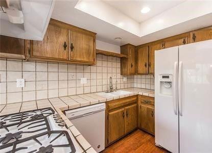 1019 E Walnut Ave - Photo 3 of 8