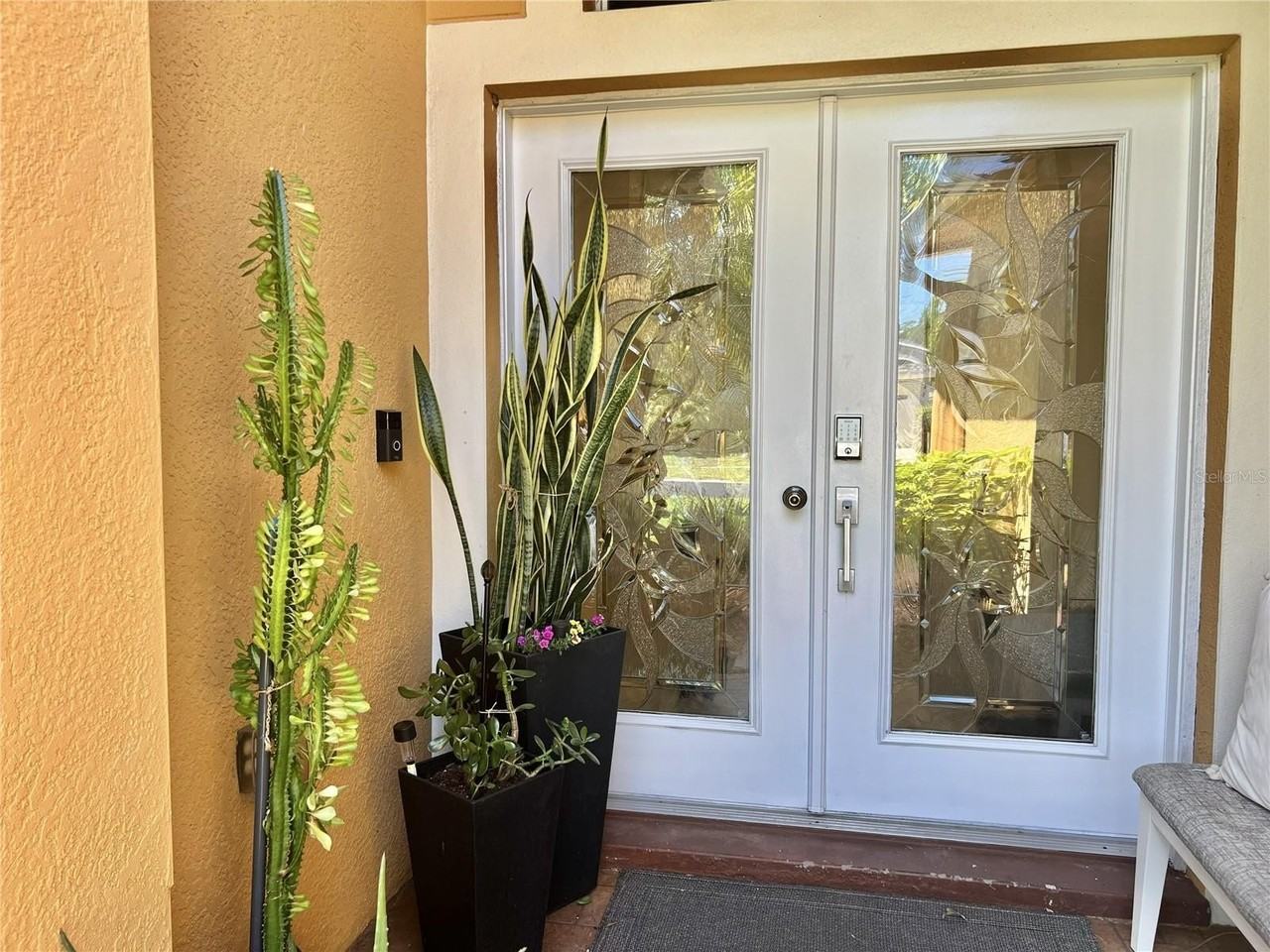 31244 Crestmont Ct - Photo 6 of 50