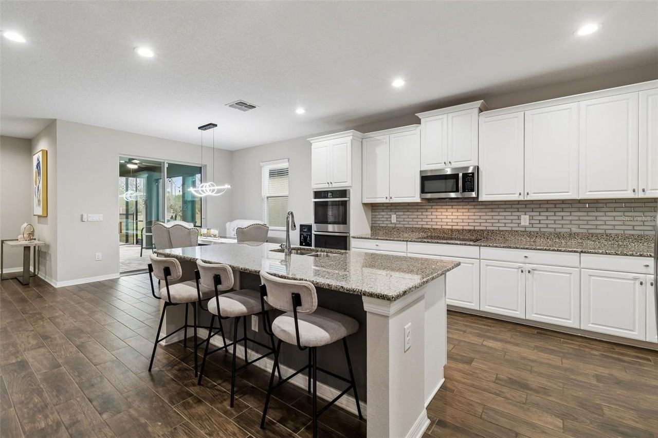 11433 Alachua Creek Ln - Photo 7 of 50