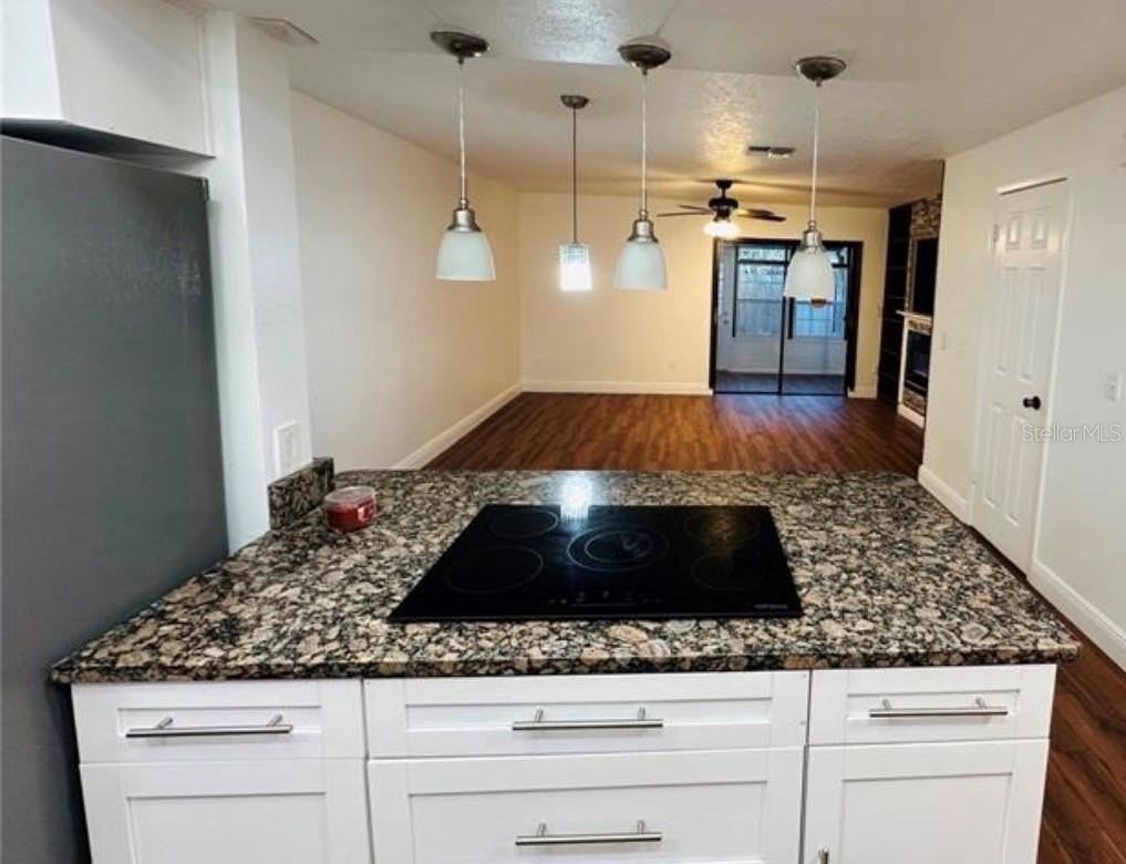 4010 Pine Limb Ct - Photo 3 of 7