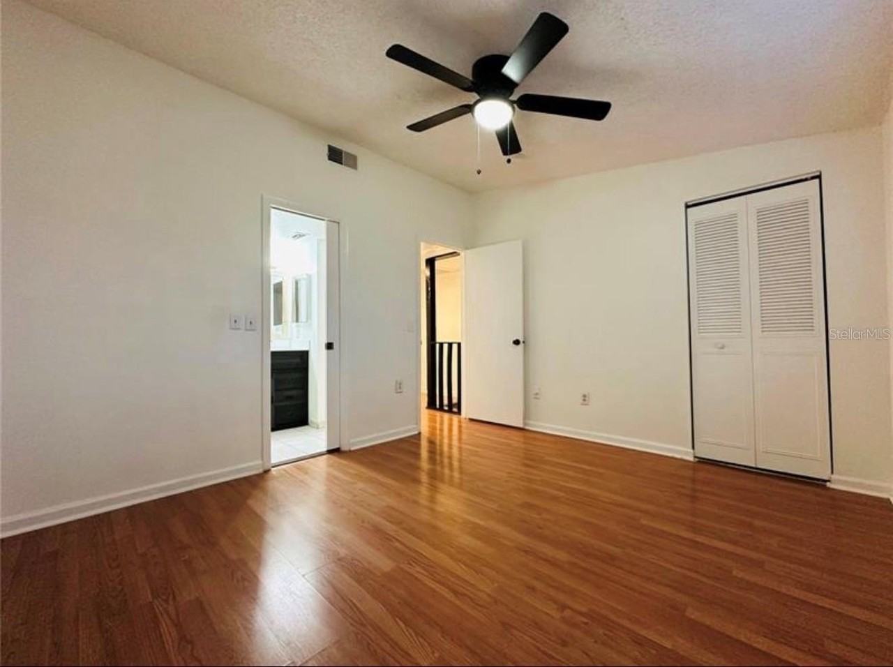 4010 Pine Limb Ct - Photo 6 of 7