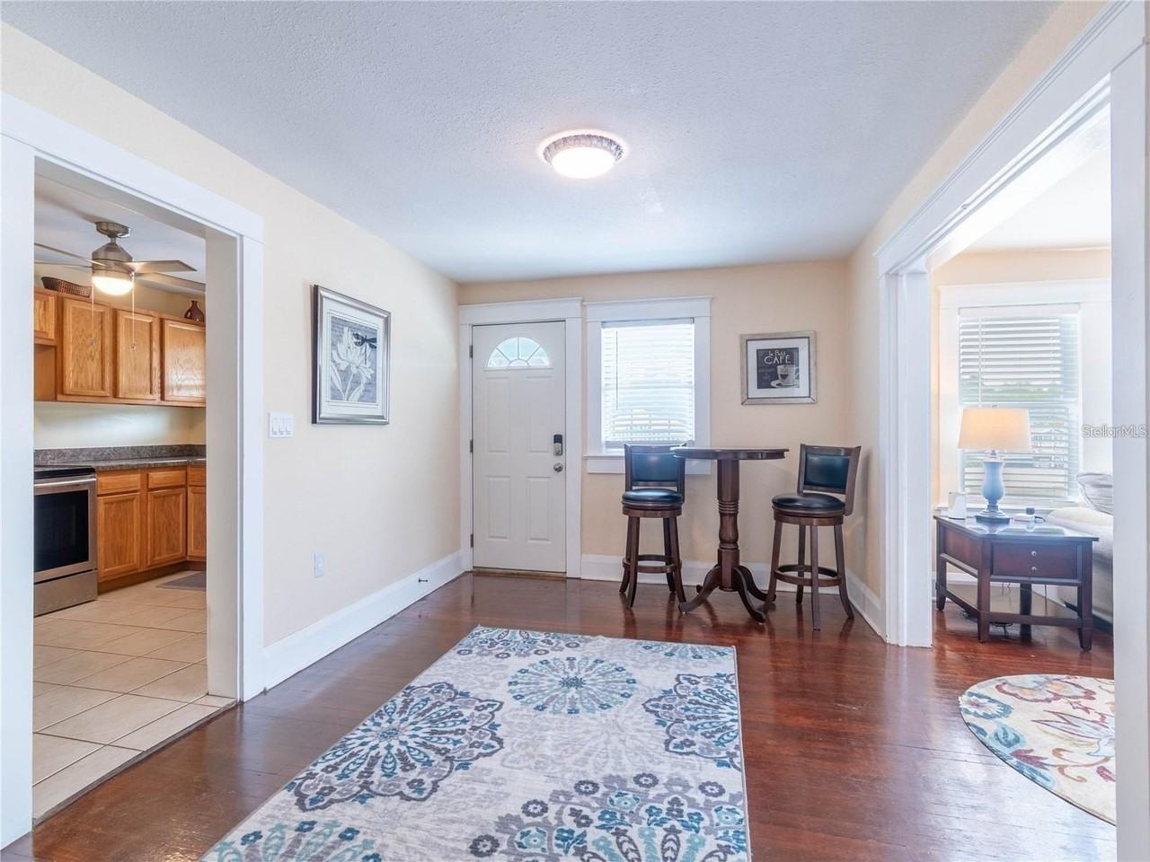 103 E Mohawk Ave #B - Photo 4 of 25