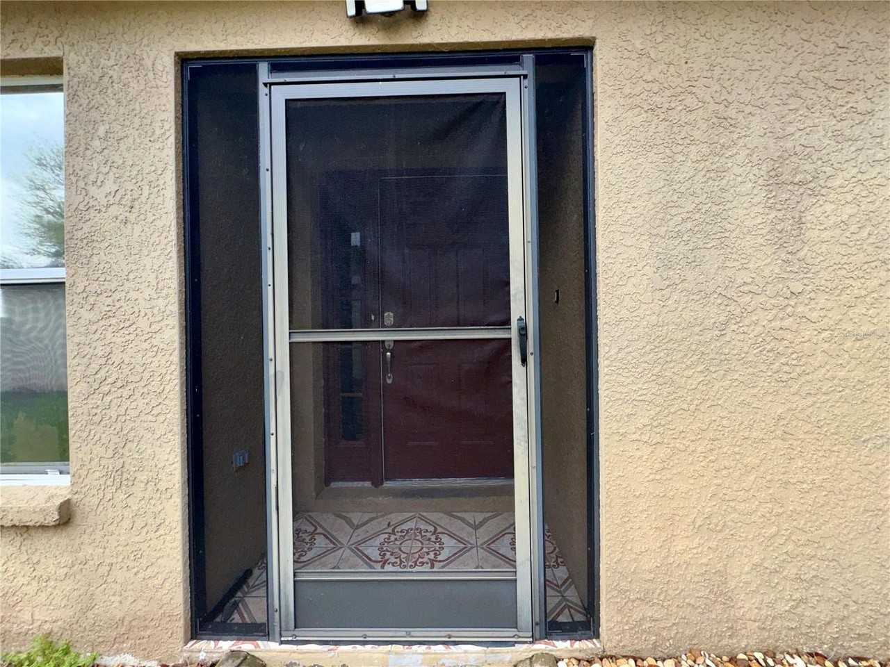 11324 Palm Island Ave - Photo 5 of 35