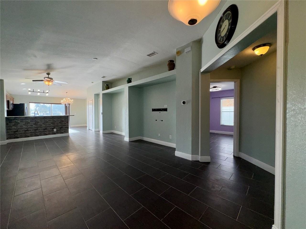 11324 Palm Island Ave - Photo 6 of 35