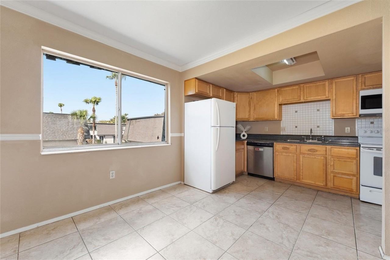 1918 Conway Rd #9 - Photo 6 of 22