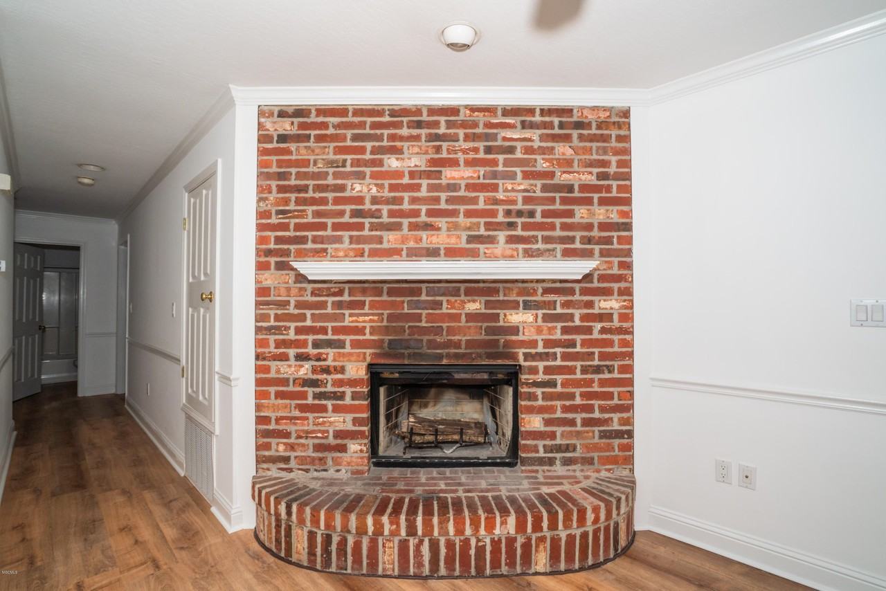 631 W Old Pass Rd Lot 631 - Photo 6 of 24