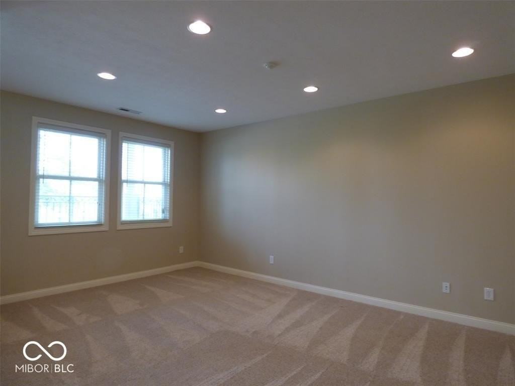 12754 Ashworth St - Photo 6 of 25