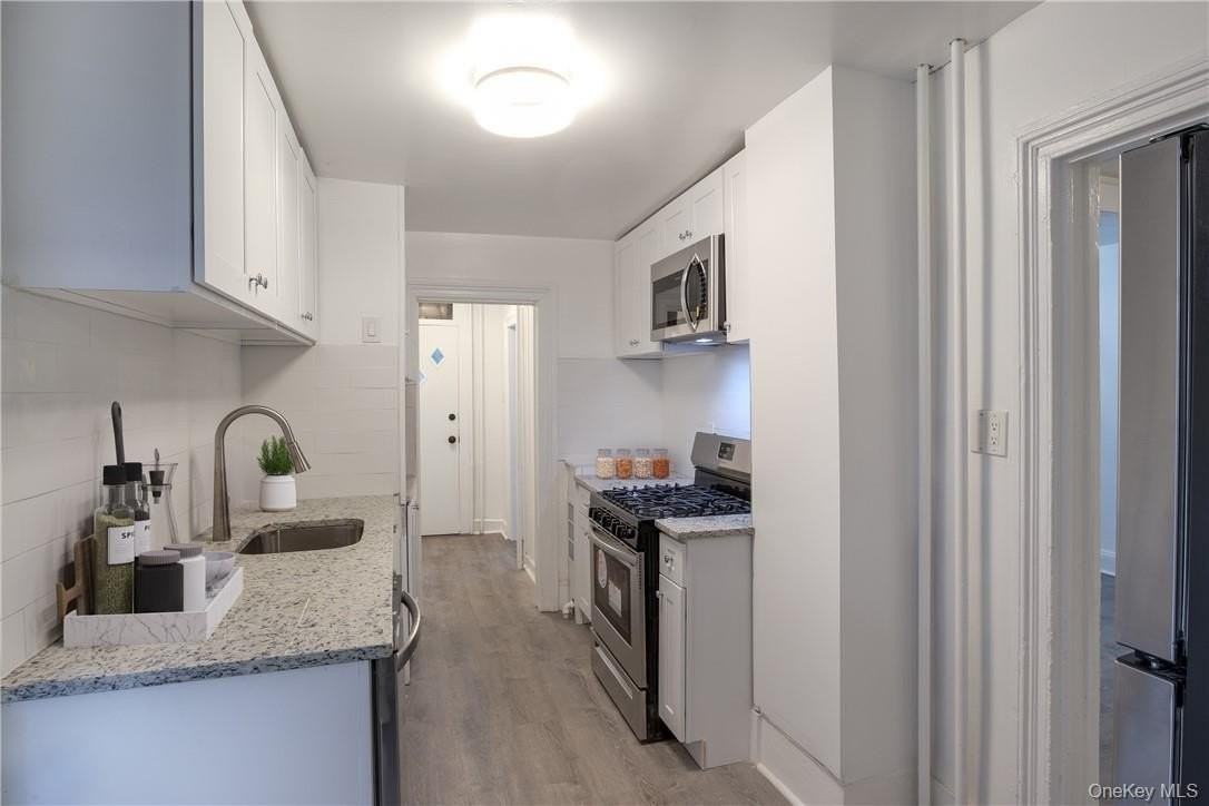 35 White Ave - Photo 2 of 10