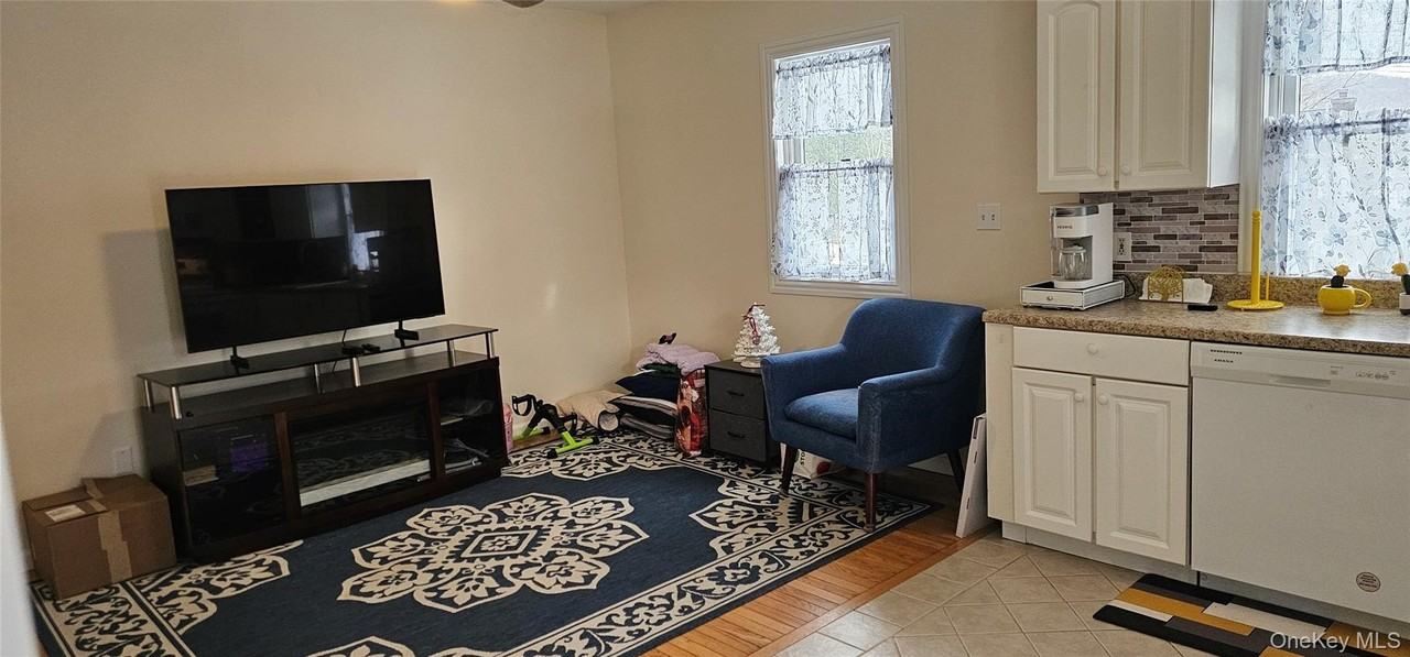 109 Vista Ter S Unit B - Photo 5 of 33