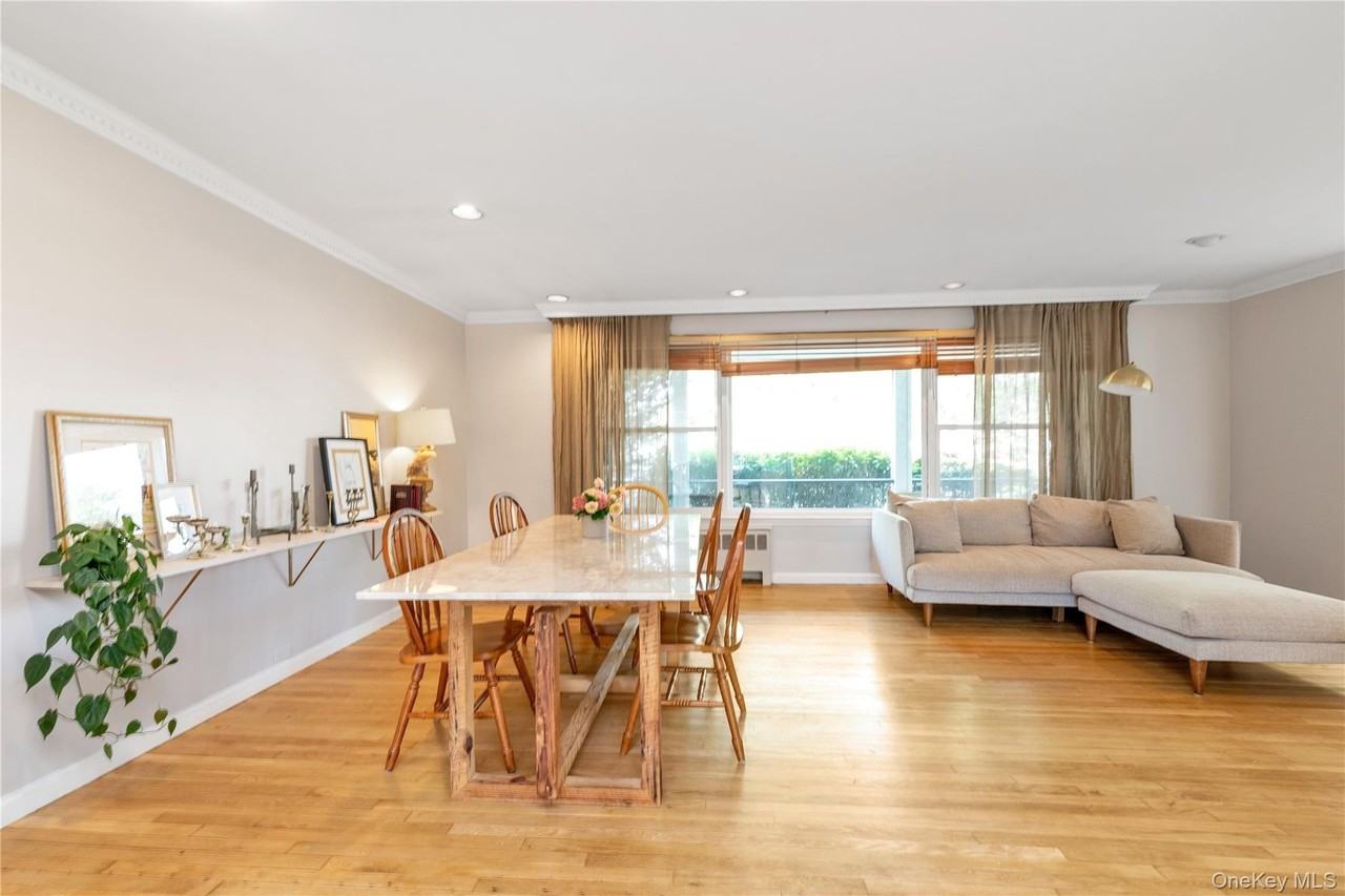 1443 Park St - Photo 3 of 23