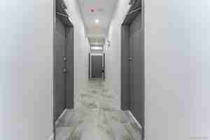 featured image of 138 E Park Ave Unit 1