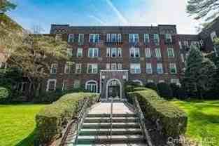 180 Hilton Ave - Photo 1 of 1