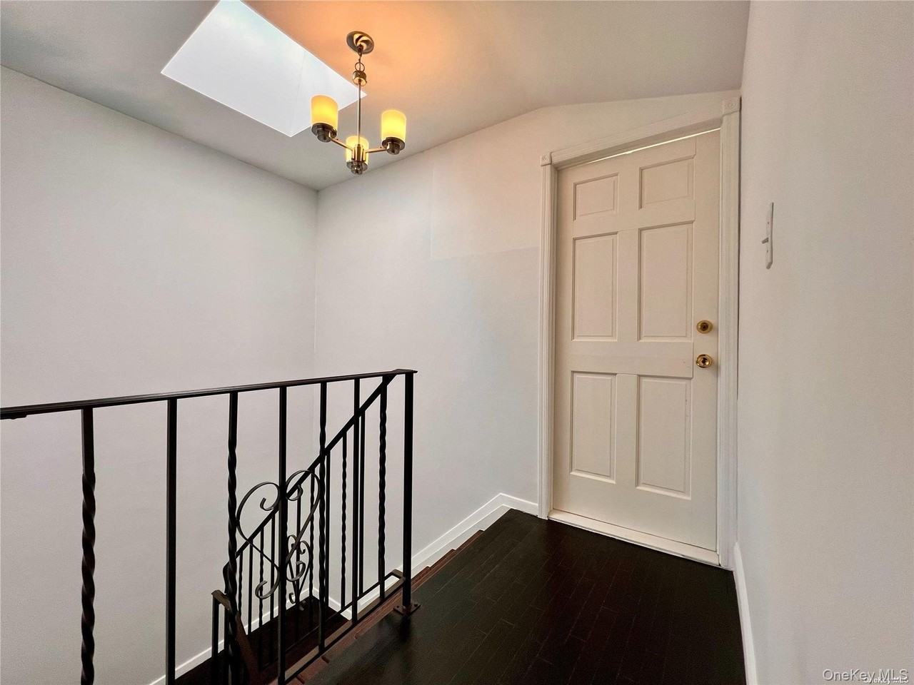 21618 39th Ave - Photo 5 of 19