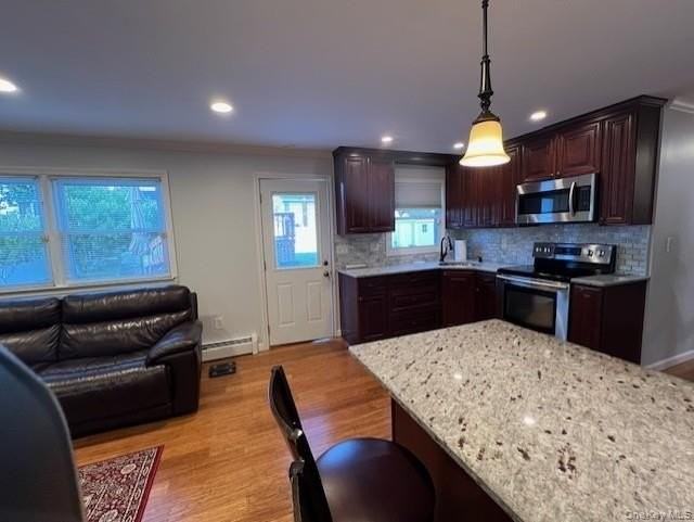 570 S 14th St - Photo 2 of 11