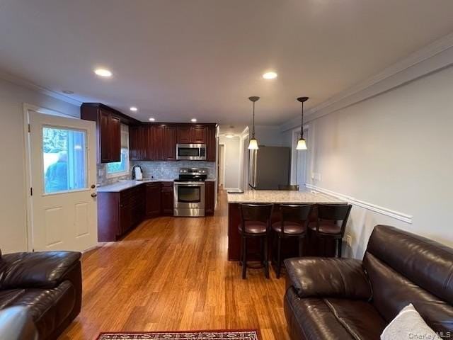 570 S 14th St - Photo 6 of 11