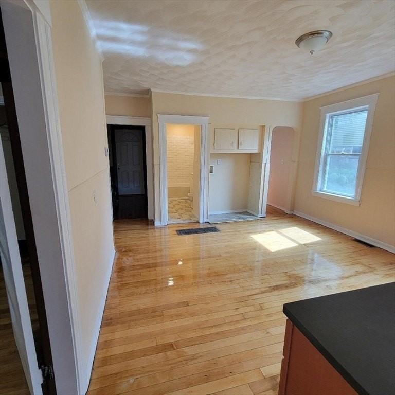 111 Rodney St Apt 1 - Photo 7 of 9