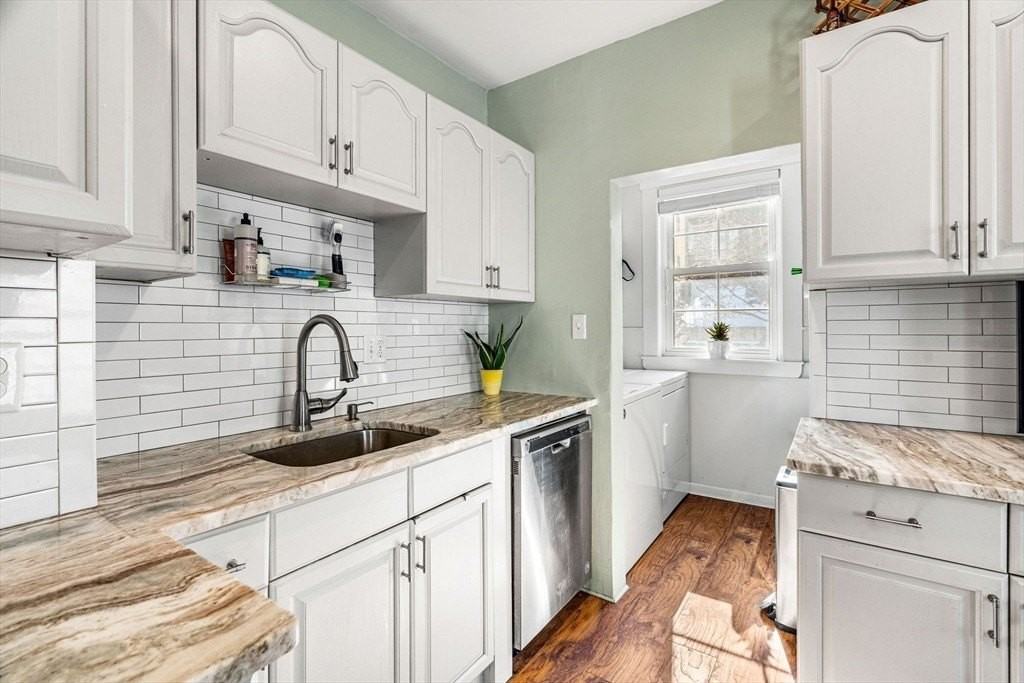 87 Condor St Unit 2 - Photo 3 of 16