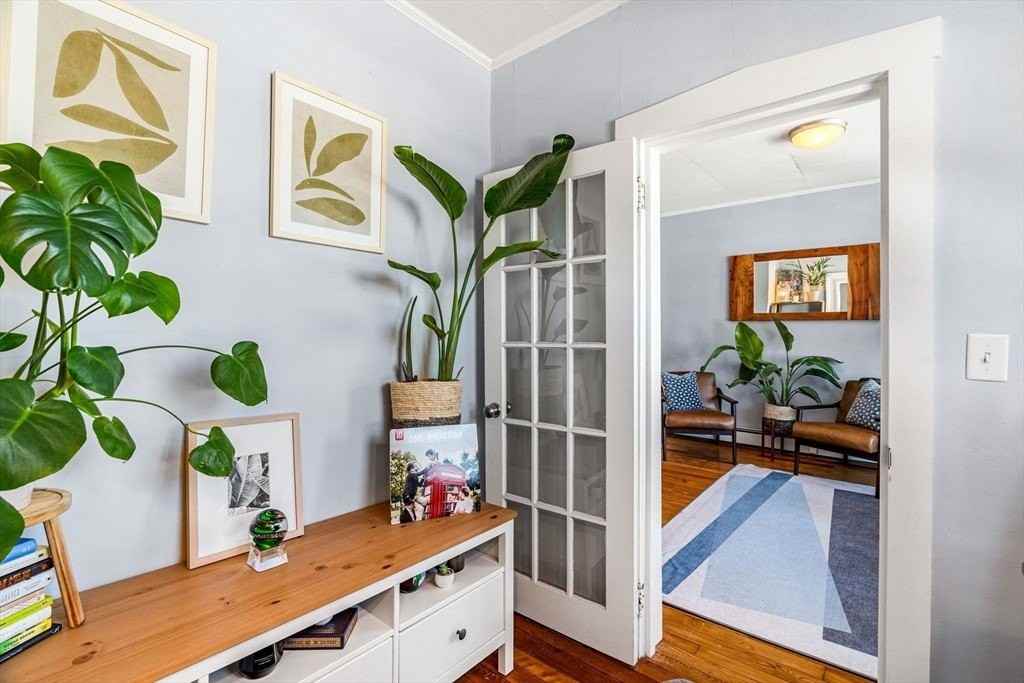 87 Condor St Unit 2 - Photo 7 of 16