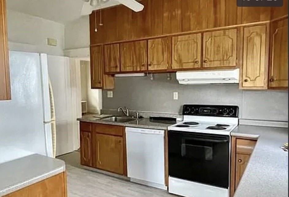 24 Somerset St Apt 2 - Photo 3 of 16