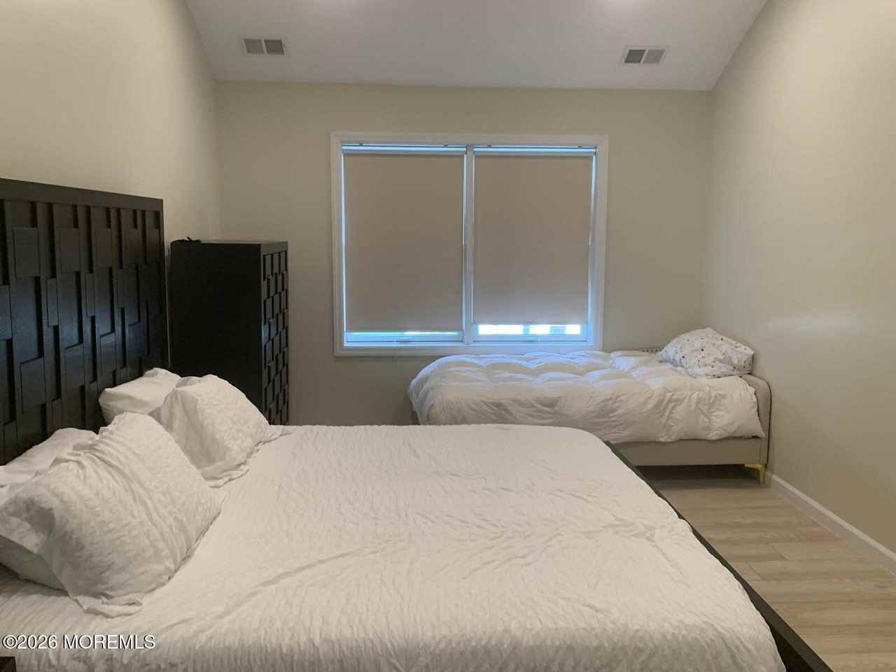 988 Elizabeth Ter - Photo 7 of 17