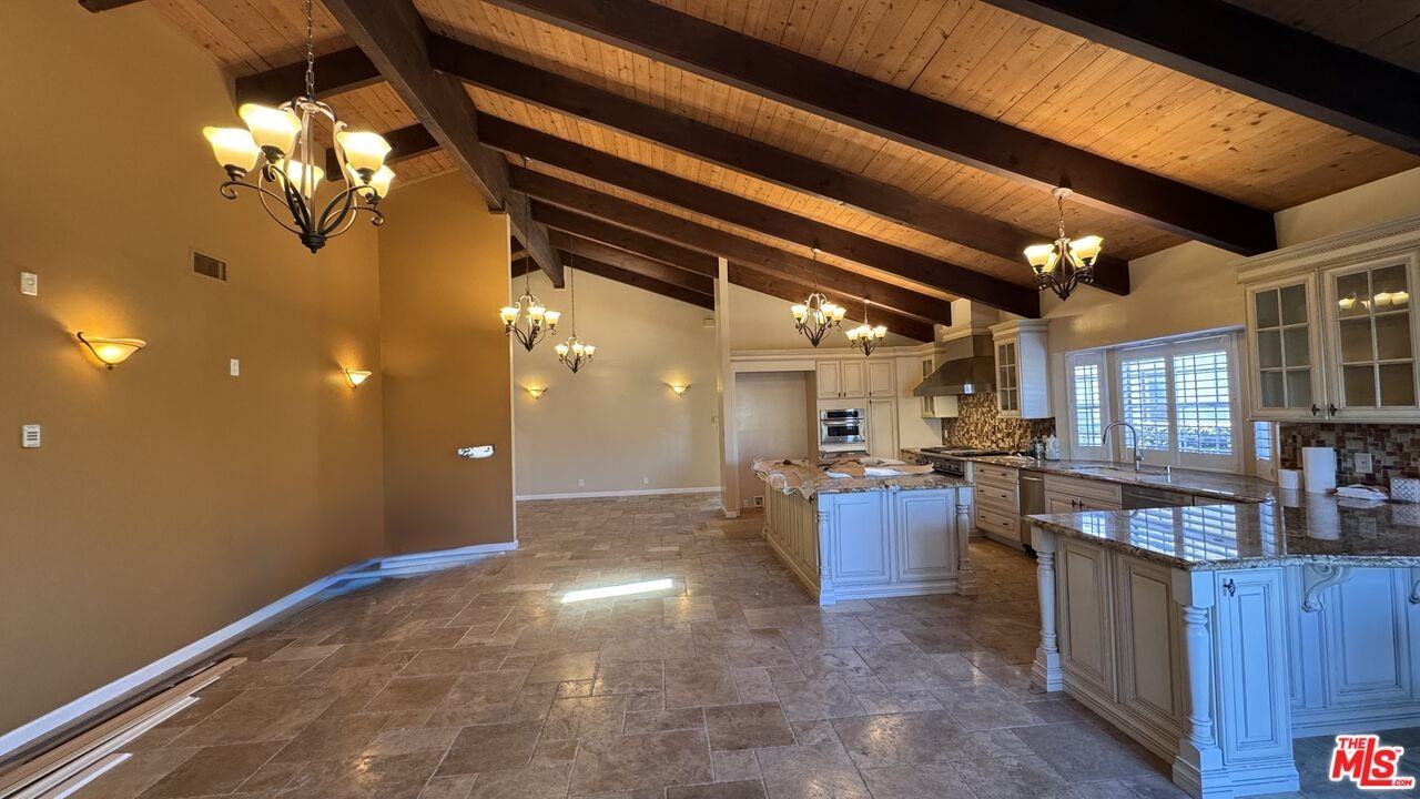 4127 W 176th St - Photo 7 of 8