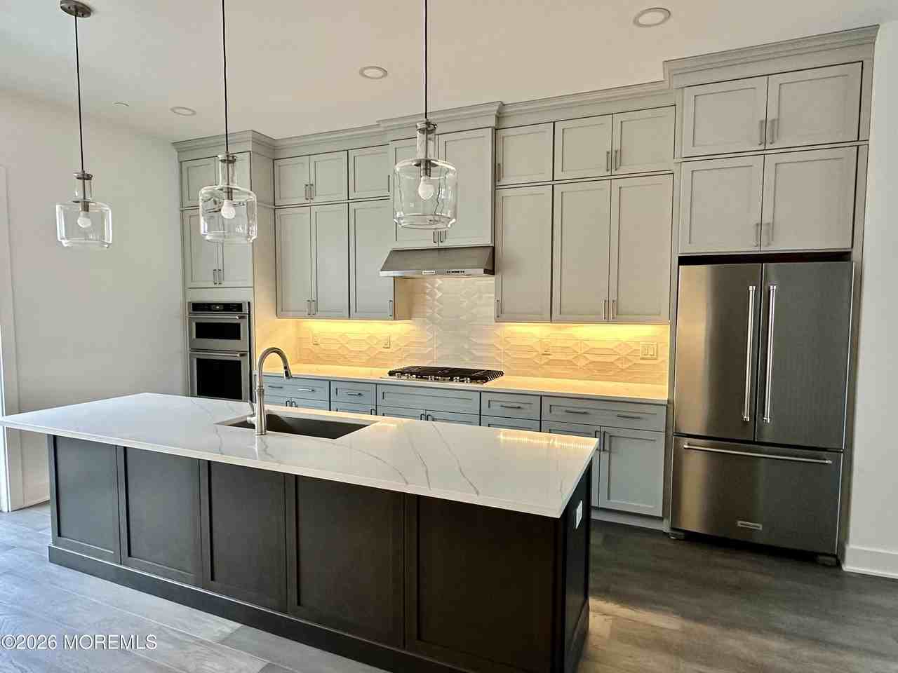 50 Augustus Dr - Photo 3 of 27