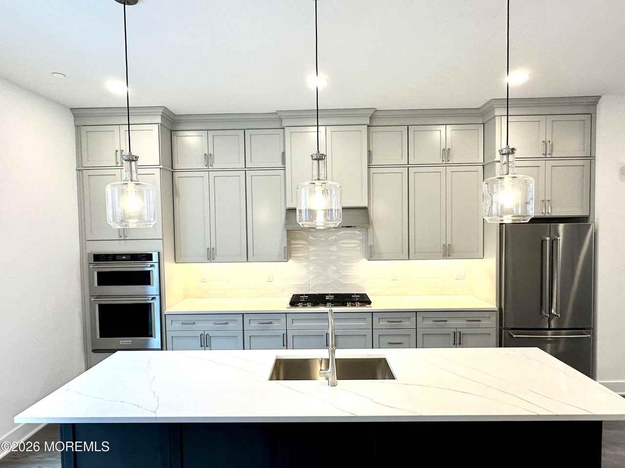 50 Augustus Dr - Photo 4 of 27