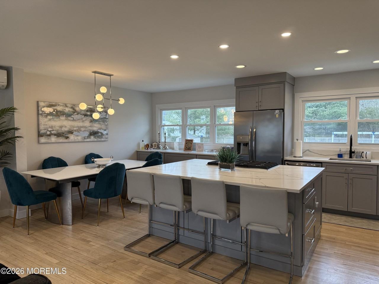 5 Ash St - Photo 4 of 21