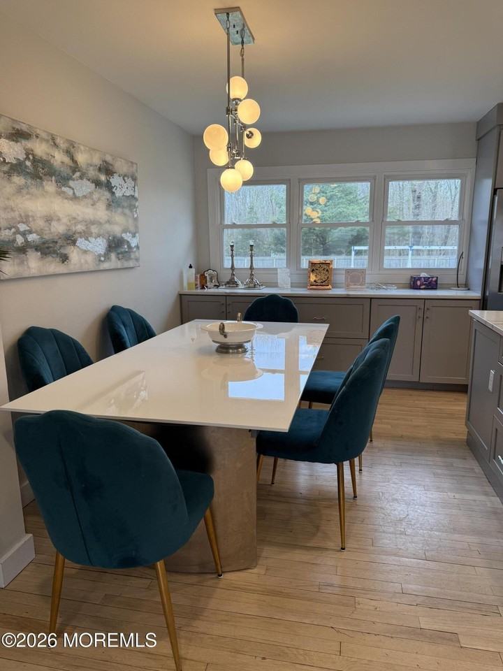 5 Ash St - Photo 5 of 21