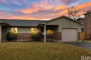 featured image of 920 Pleasant St