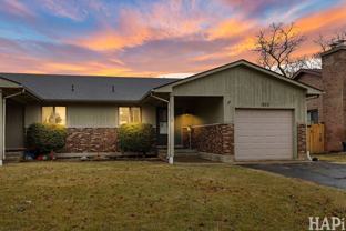 920 Pleasant St - Photo 1 of 1