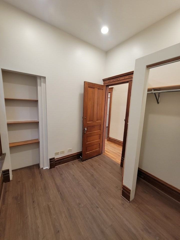 1931 S Saint Louis Ave Apt 2 - Photo 7 of 9