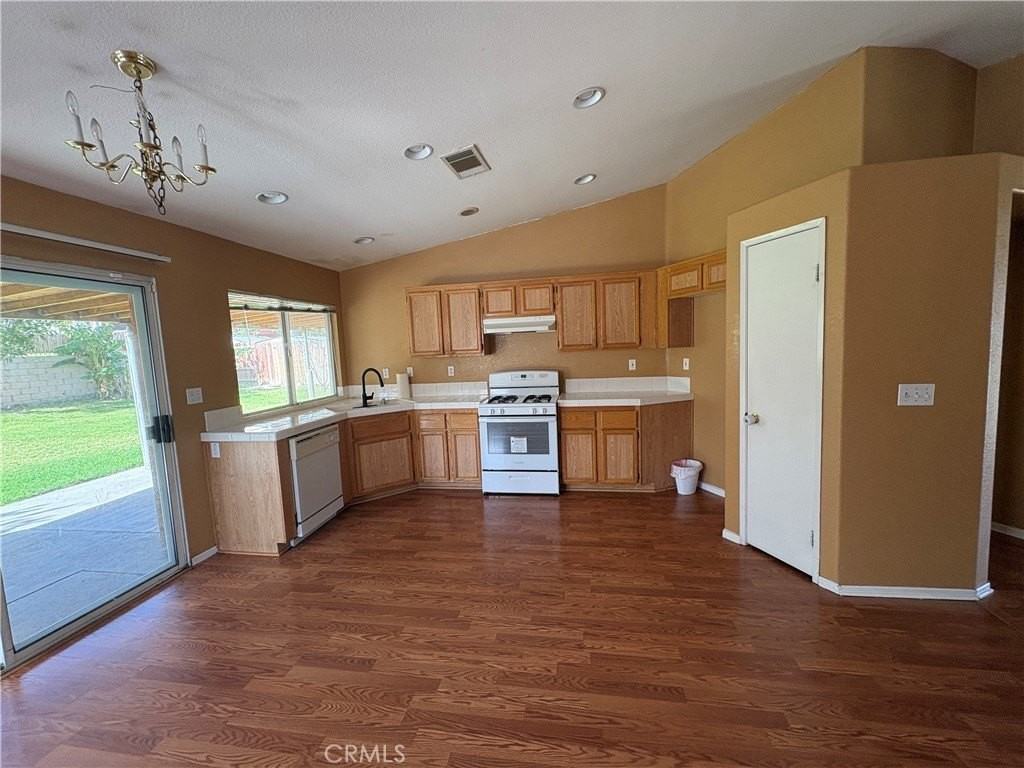 1804 N Pennsylvania Ave - Photo 2 of 10