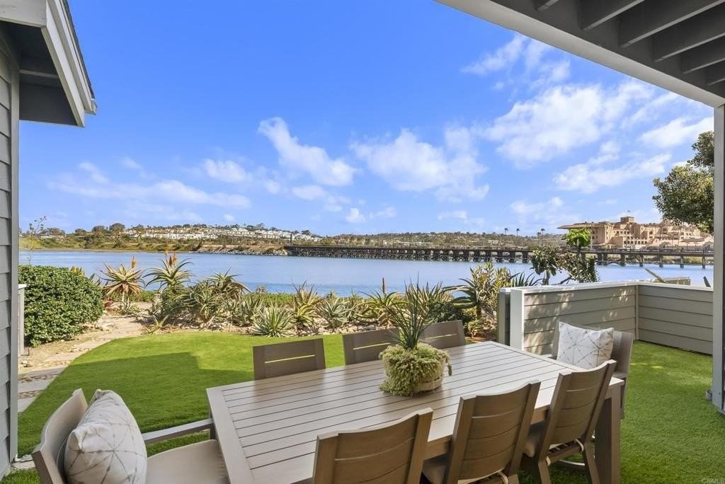 2923 Sandy Pointe #8 - Photo 2 of 16