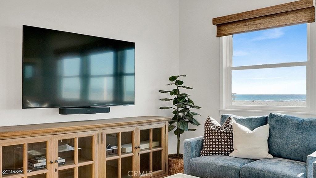 3206 W Oceanfront - Photo 6 of 27