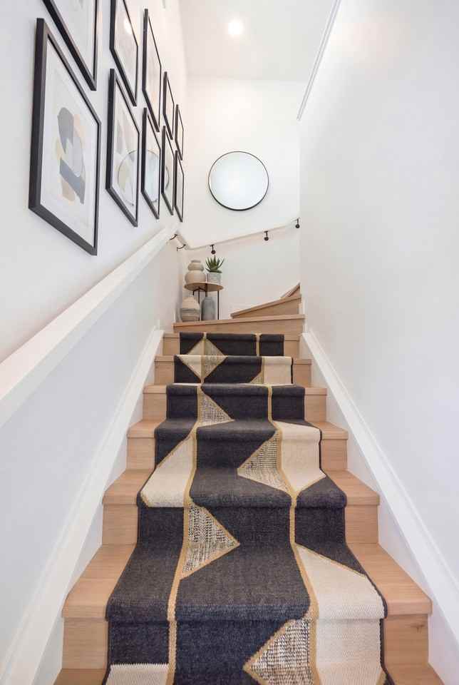 Inglewood 8 Plex - Photo 7 of 25