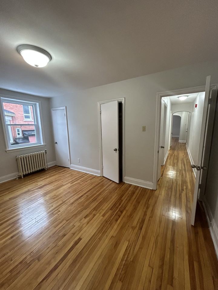 36 Russell - Photo 5 of 10