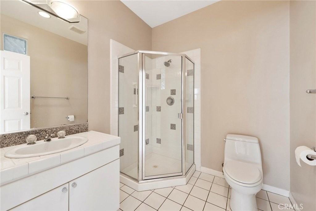 1536 Silver St - Photo 5 of 34