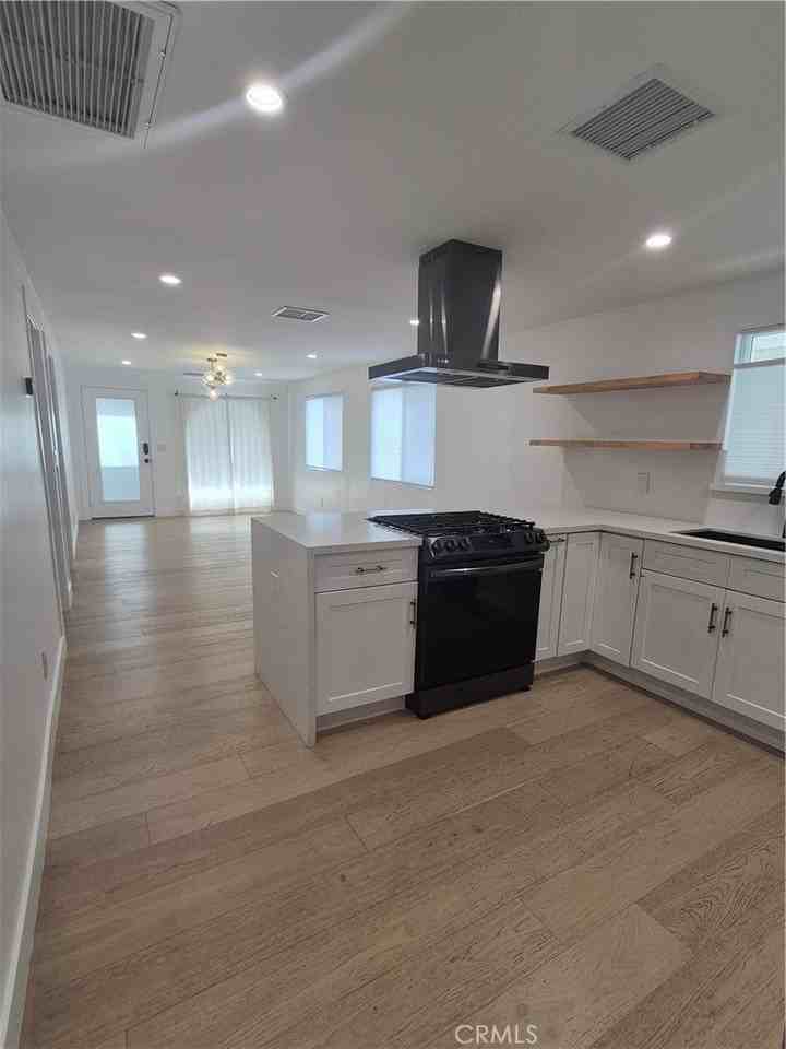 3439 Plata St - Photo 3 of 23