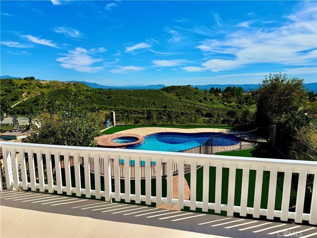 12044 Shadow Ridge Way - Photo 6 of 33