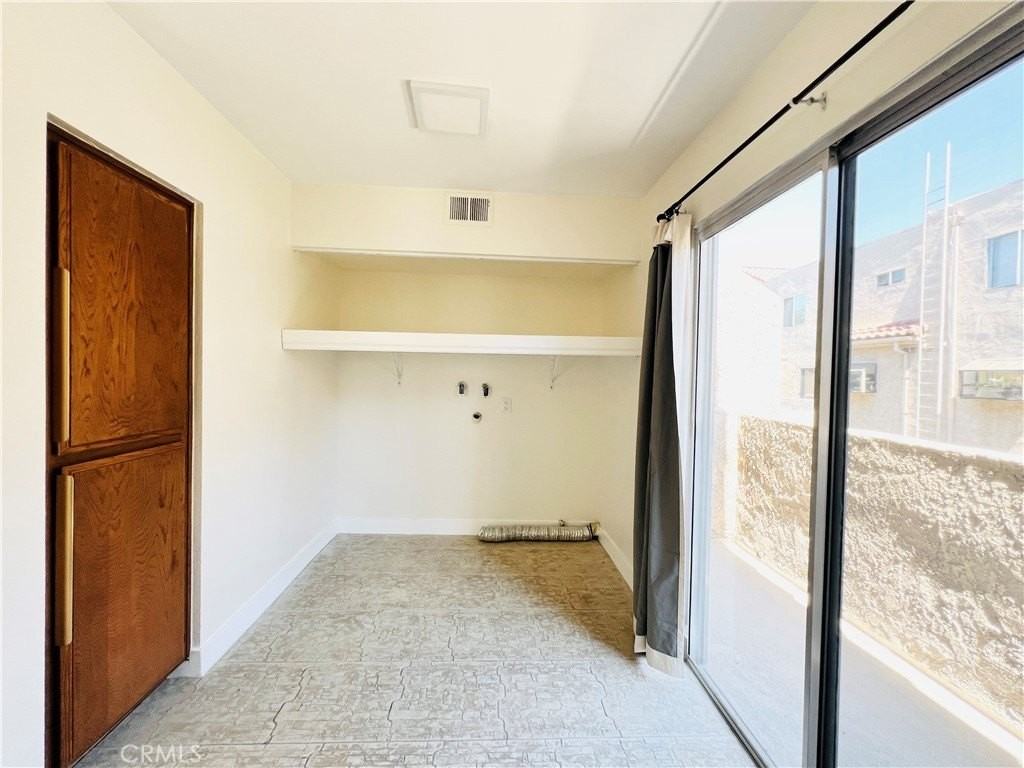 2022 S Bon View Ave #D - Photo 6 of 13