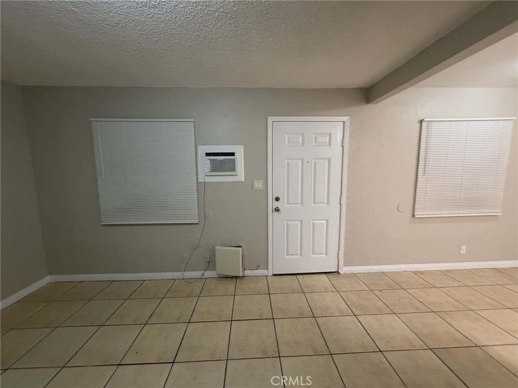 188 E 11th St - Photo 7 of 14