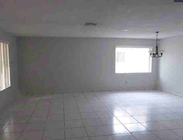 6895 Loch Ness Dr - Photo 7 of 7