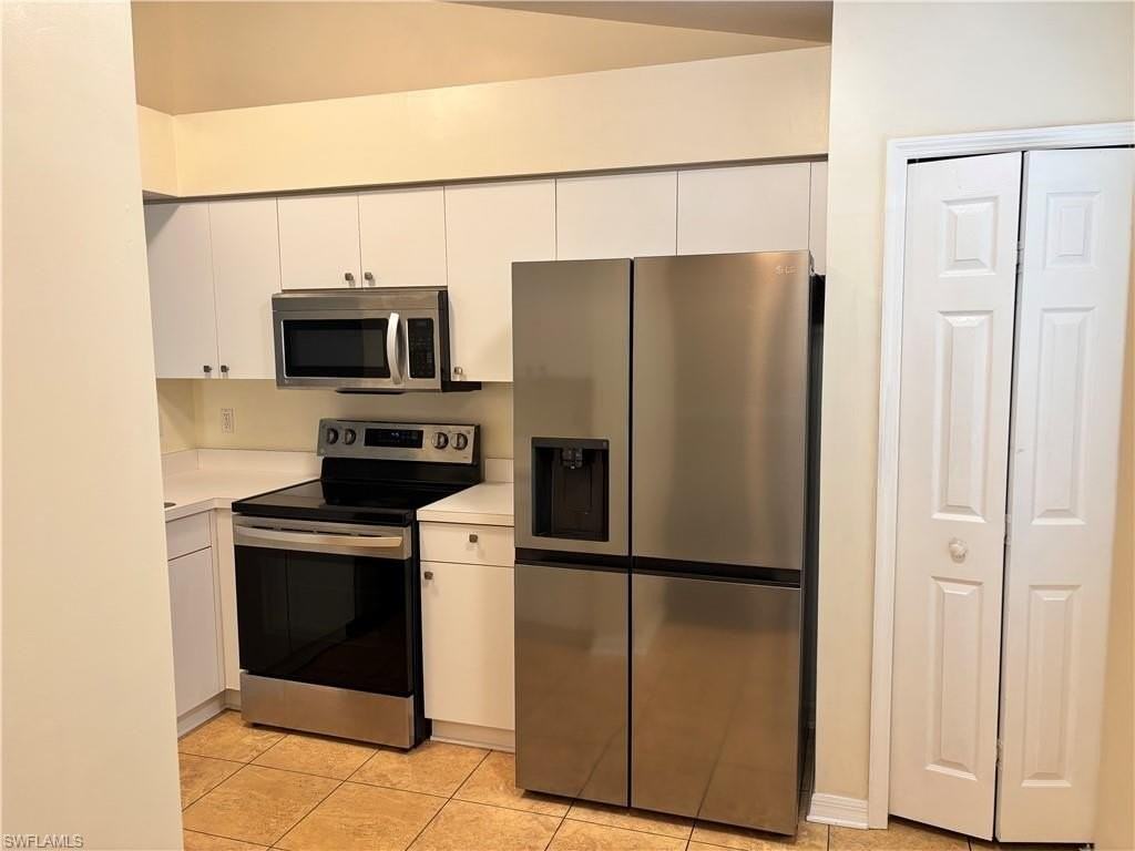 3245 Cypress Glen Way Apt 521 - Photo 3 of 9