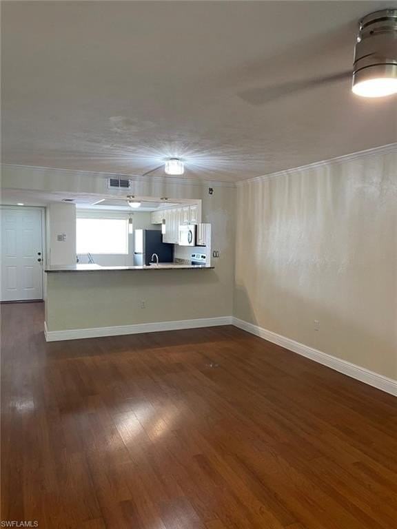 2385 Naples Trace Cir #106 - Photo 6 of 16