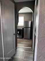 213 W Oak St - Photo 1 of 1