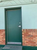 featured image of 912 W Second St Unit 8