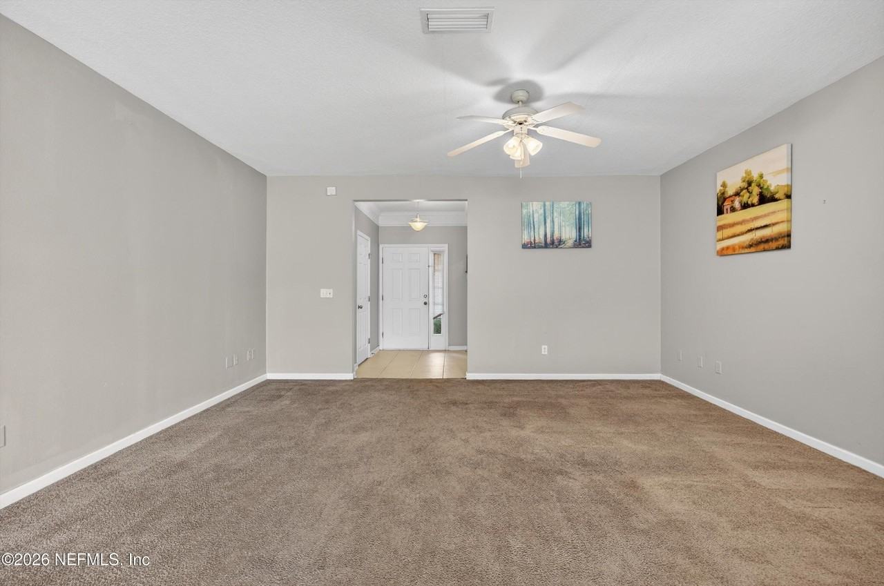 7152 Stonelion Cir - Photo 7 of 31